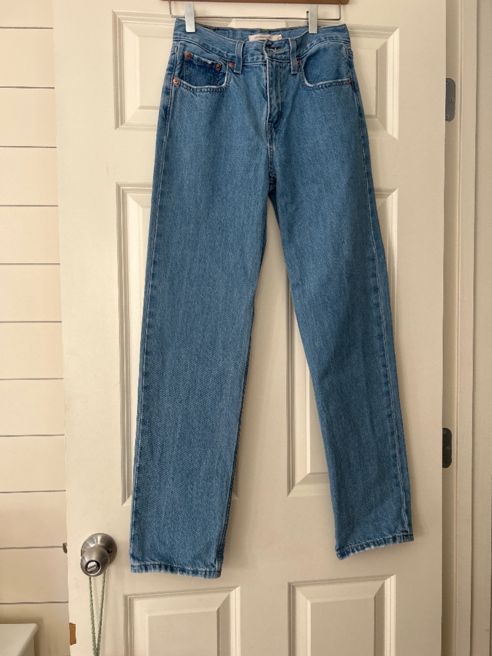 New! Levi women’s jeans